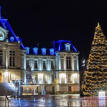 Apt Evreux 900M De La Gare Luaran gambar
