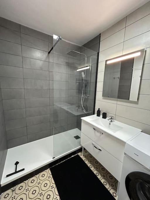 Apt Evreux 900M De La Gare Luaran gambar