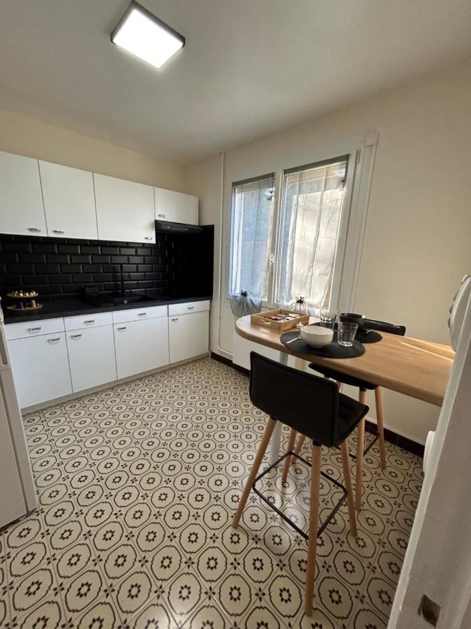 Apt Evreux 900M De La Gare Luaran gambar